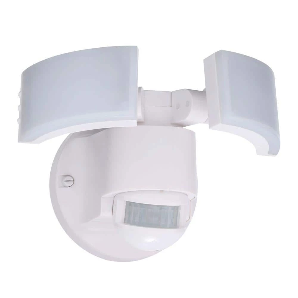 Hot Sale ๐ฅ Promo ๐ 180ยฐ White LED Motion Outdoor Security Light by Defiant ๐ ๐ฅฐ - Image 8
